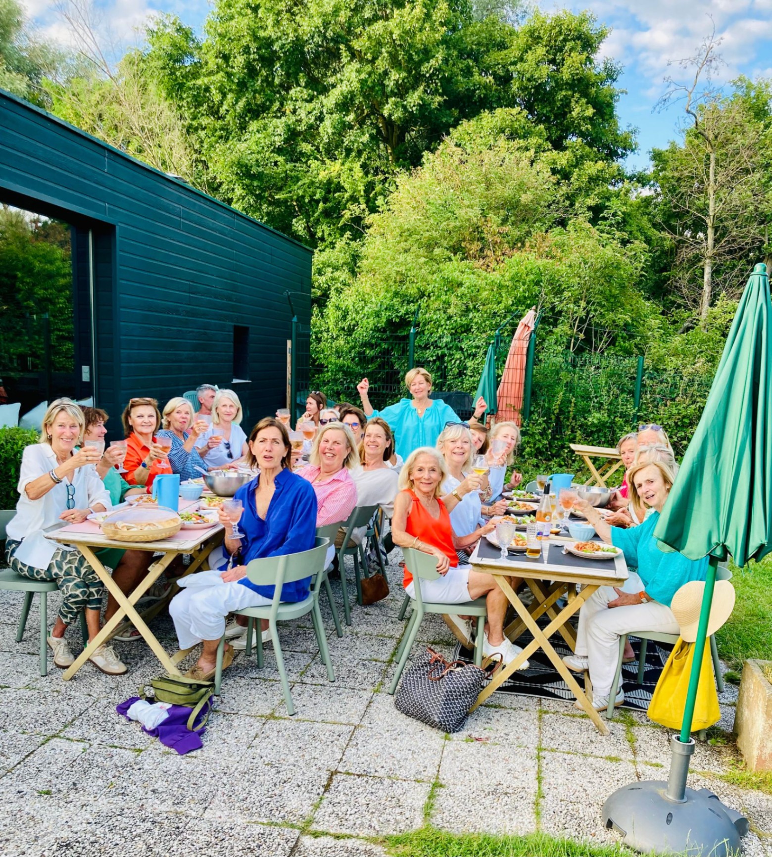 Moment convivial au club-house du CSB Brigode